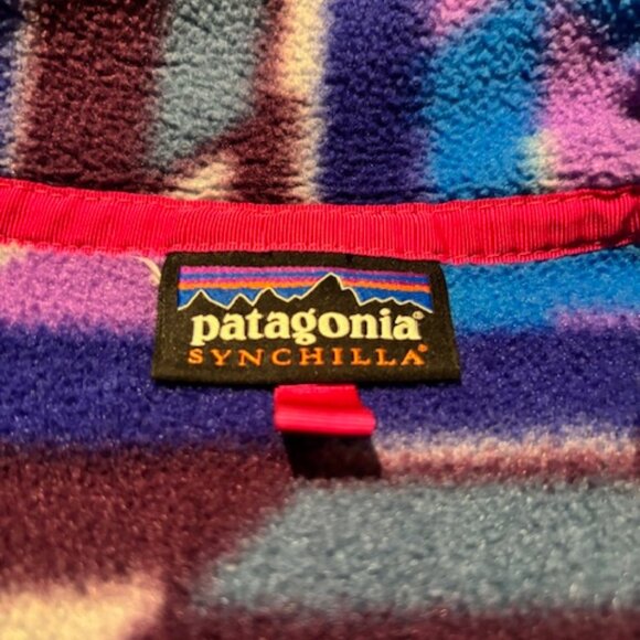 Patagonia Synchilla Fleece Firm at $45 - Picture 4 of 5